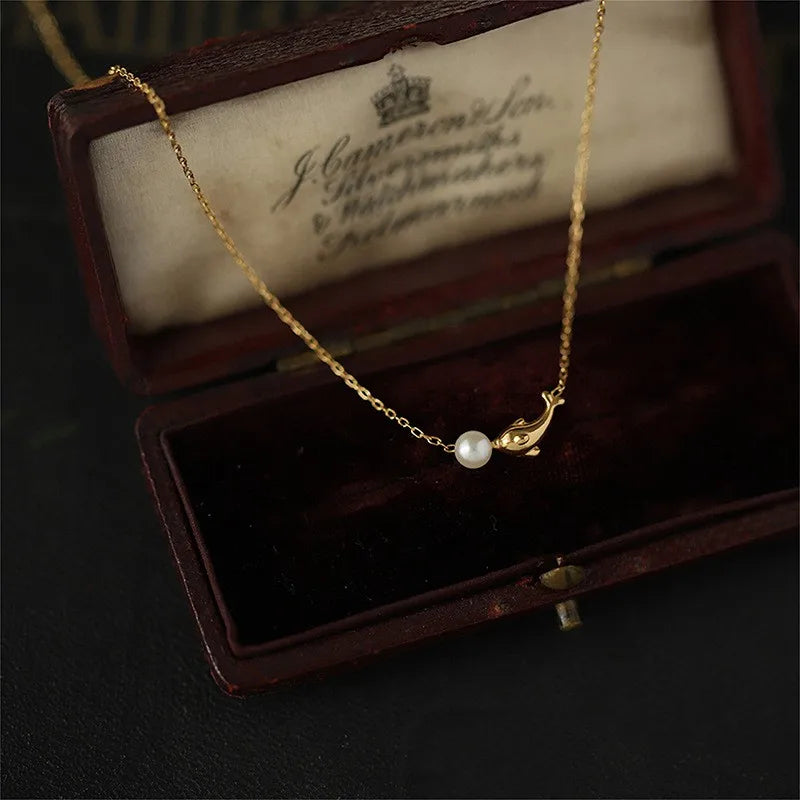 pearl fish necklace