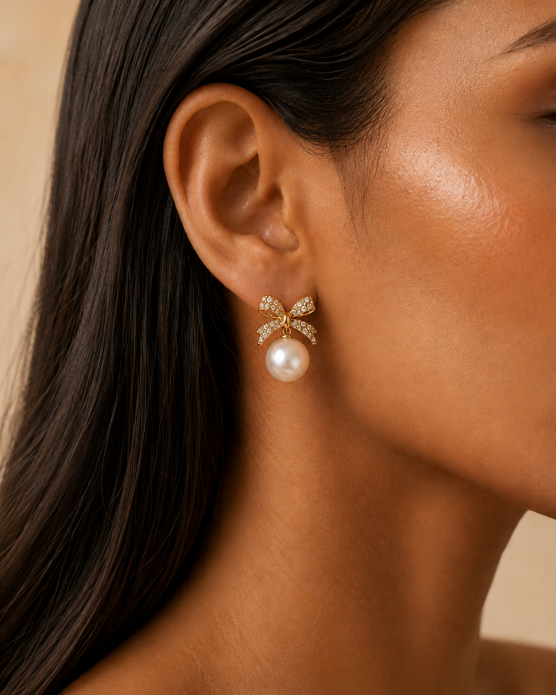Bow Pearl Drops