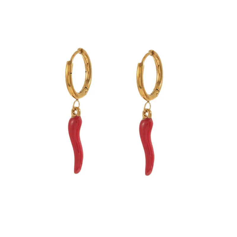 chilli gold earring